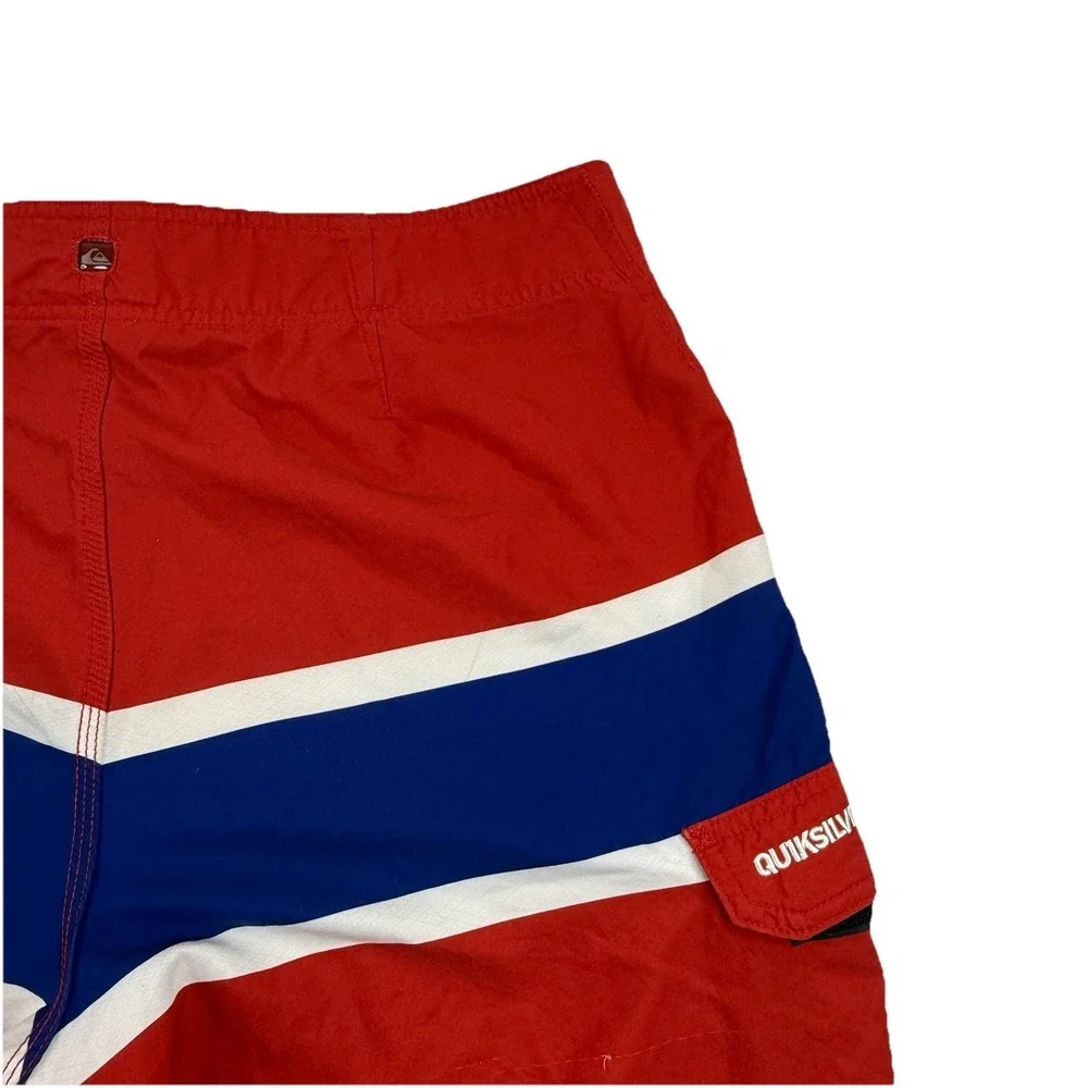 Quiksilver NHL Montreal Canadians Swim Trunks Board Shorts Size 34 11